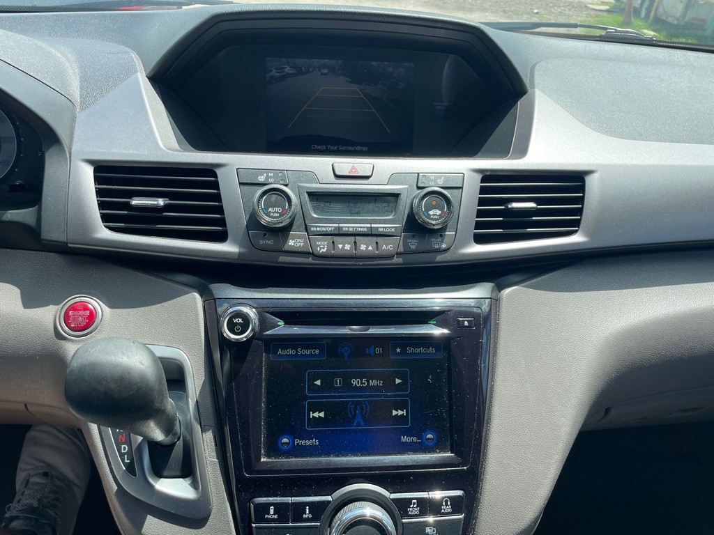 2014 Honda Odyssey Image 9