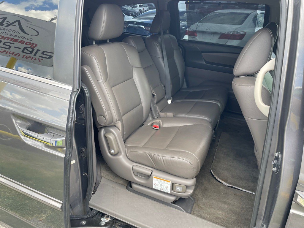 2014 Honda Odyssey Image 14