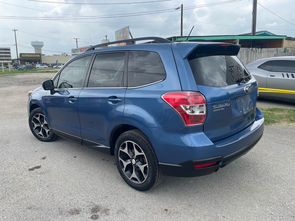 2015 Subaru Forester Image 3
