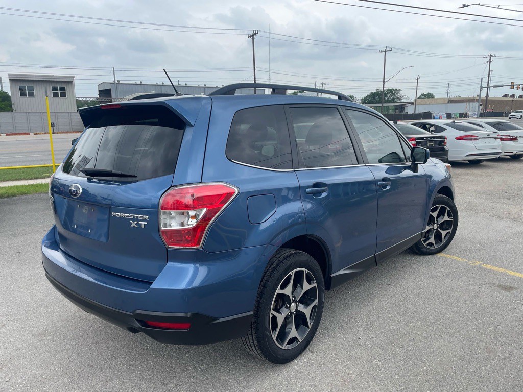 2015 Subaru Forester Image 4