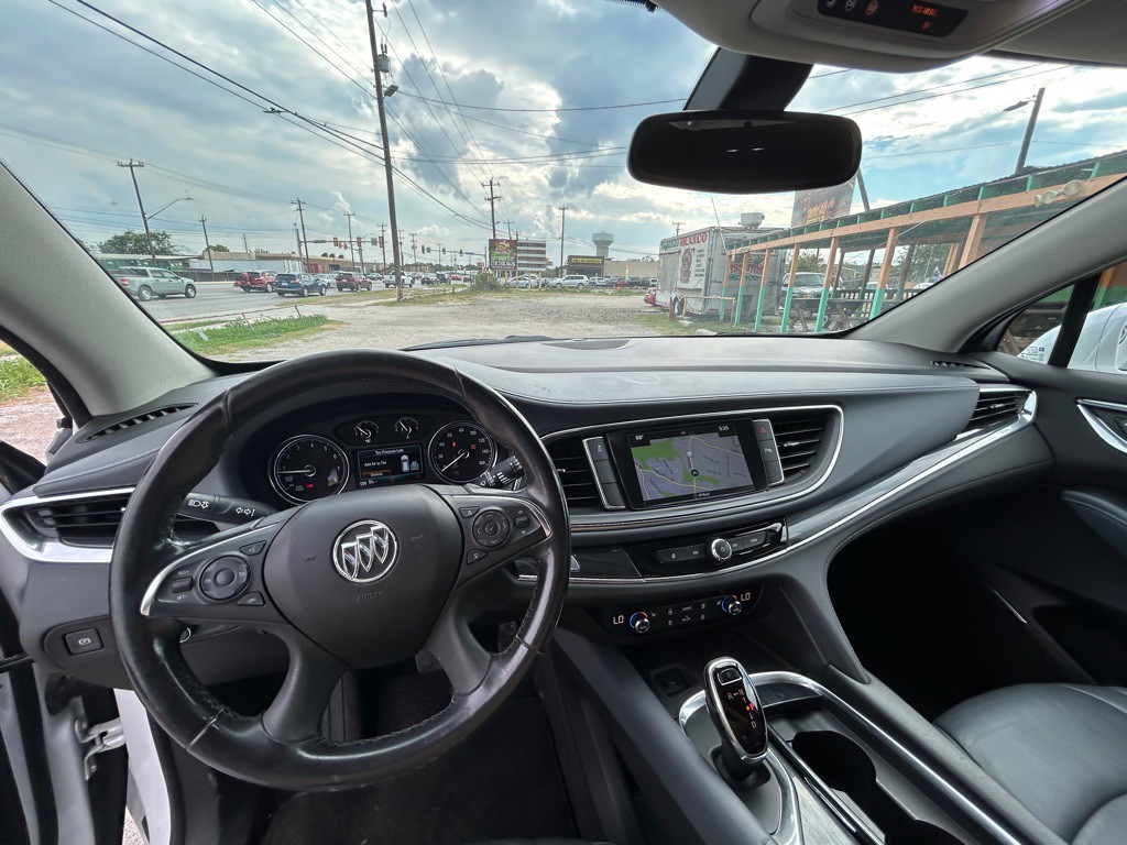 2018 Buick Enclave Image 7