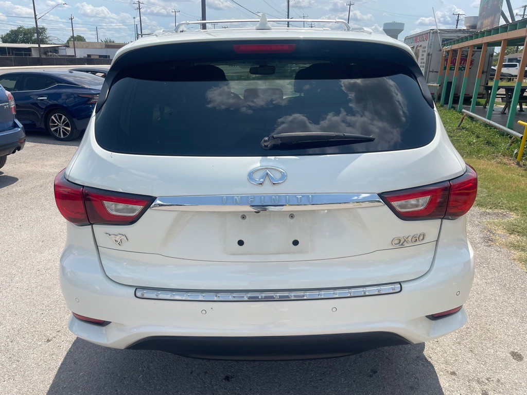 2017 INFINITI QX60 Image 4