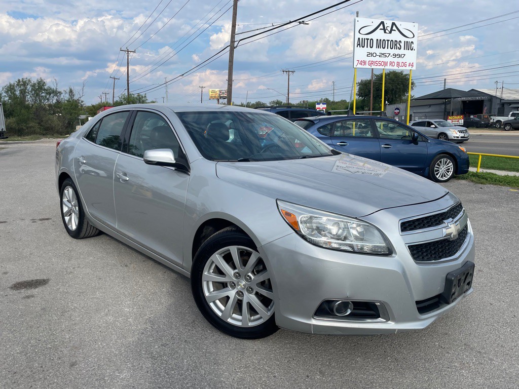 2013 Chevrolet Malibu Image 5