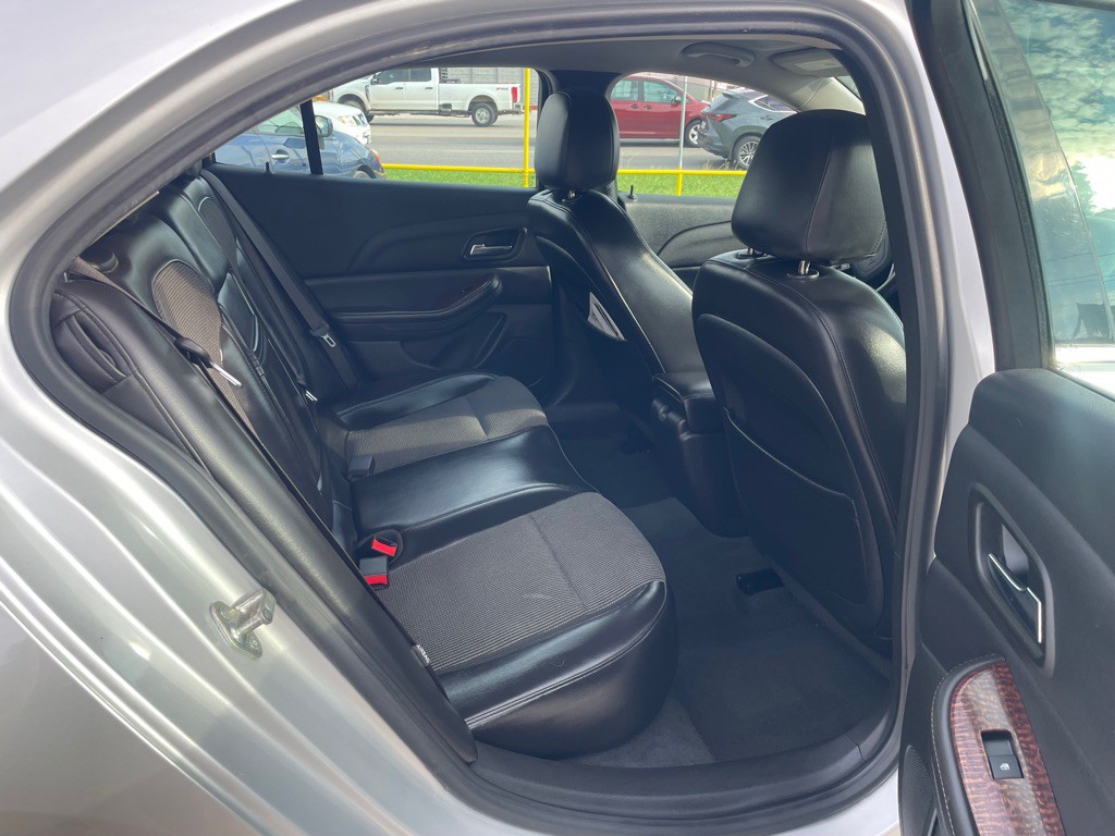 2013 Chevrolet Malibu Image 7