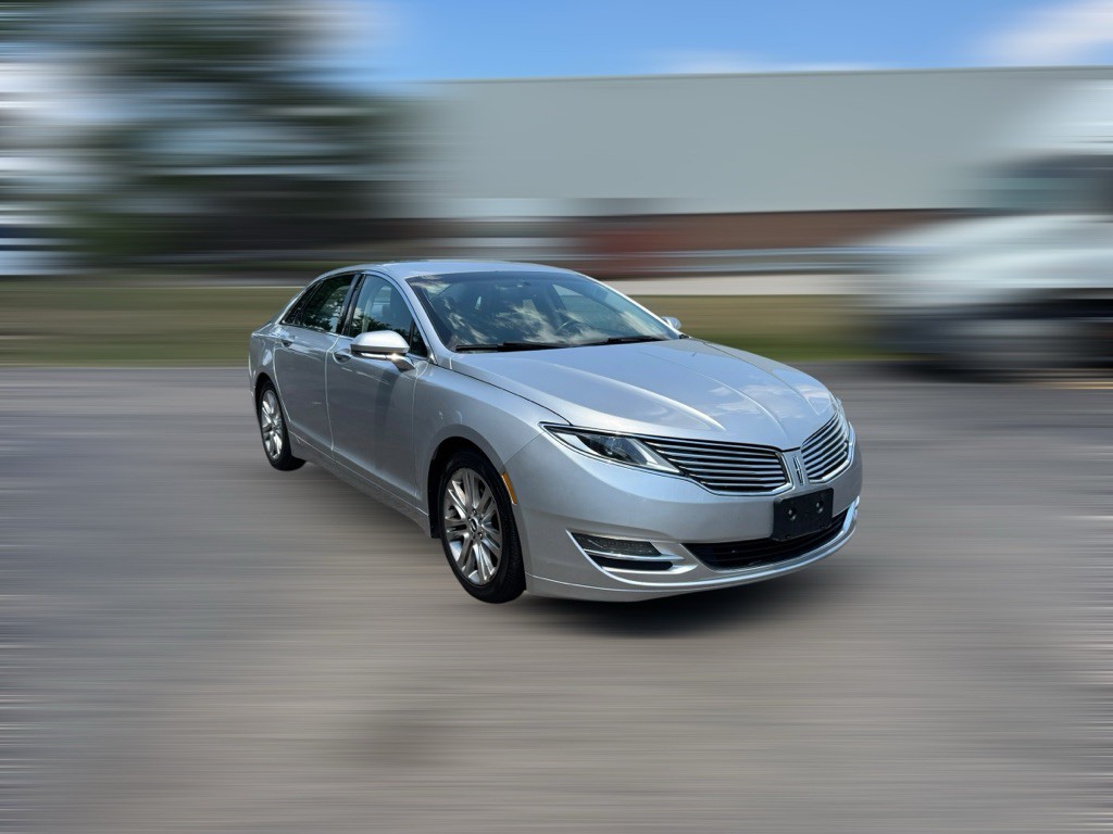 2013 Lincoln MKZ Image 3