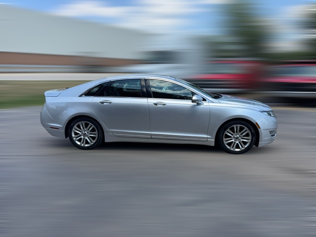 2013 Lincoln MKZ Image 5
