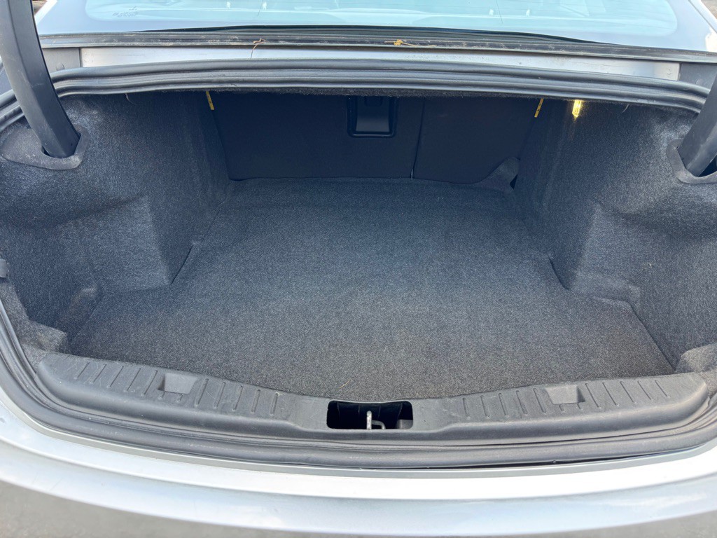 2013 Lincoln MKZ Image 16