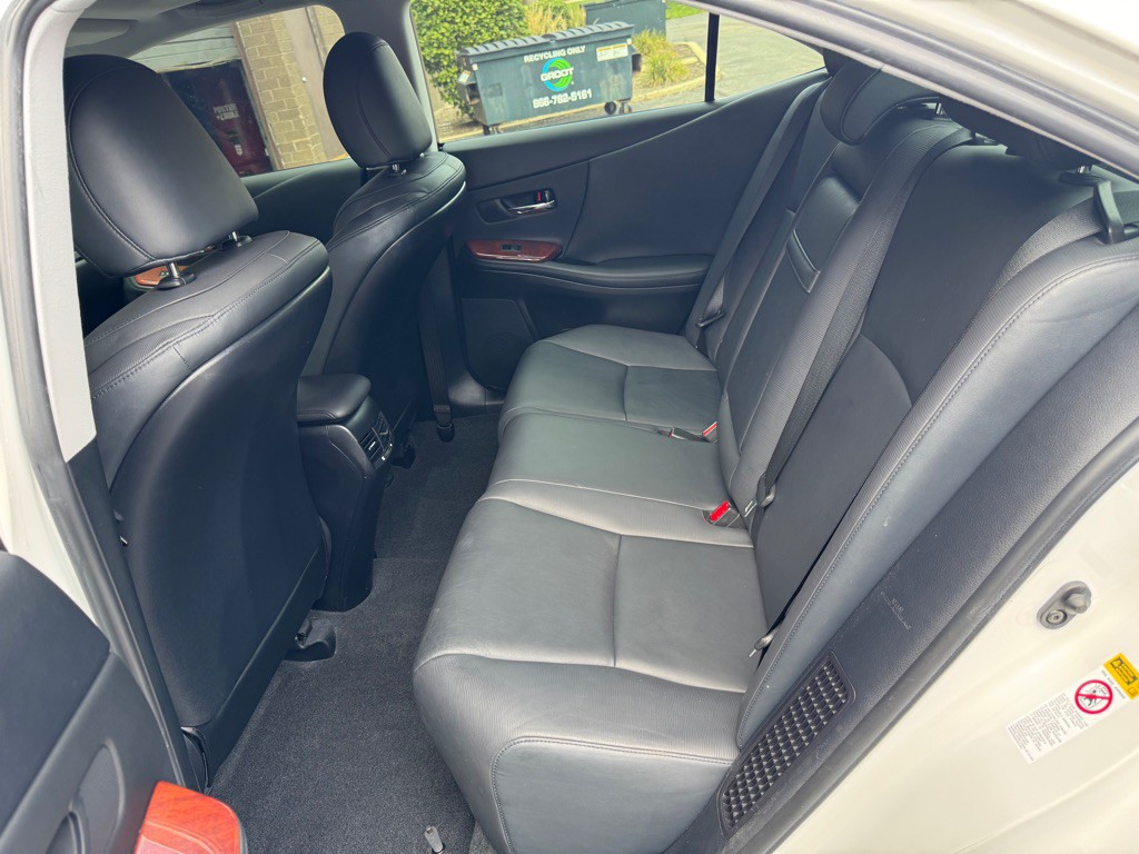2010 Lexus HS 250h Image 14