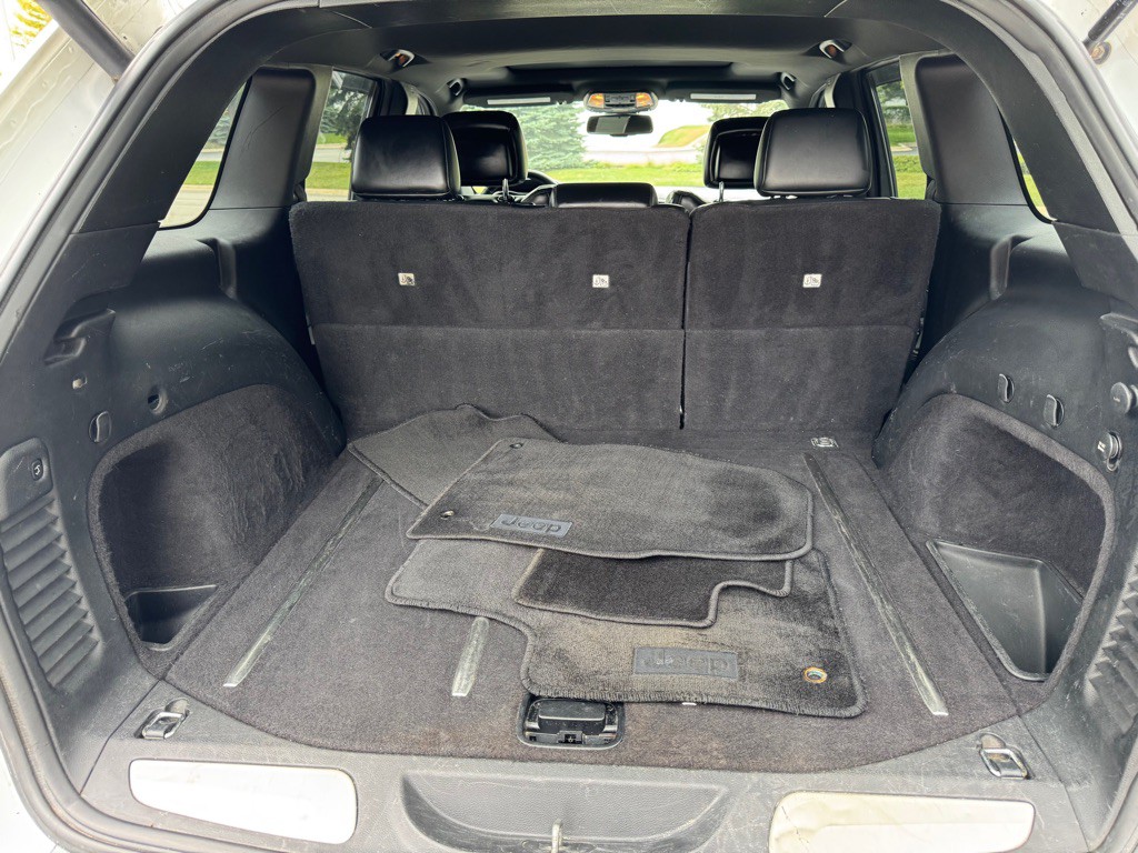2015 Jeep Grand Cherokee Image 15