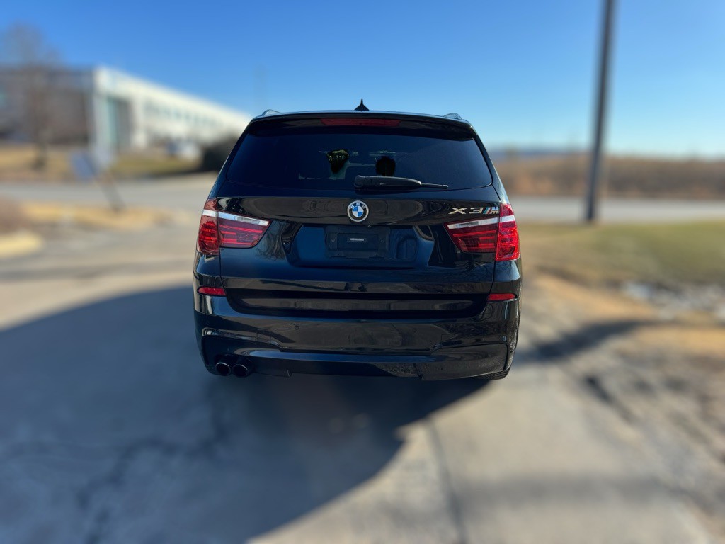 2017 BMW X3 Image 8