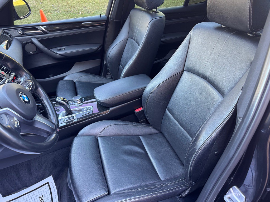 2017 BMW X3 Image 10