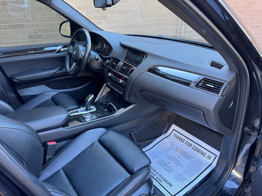 2017 BMW X3 Image 13