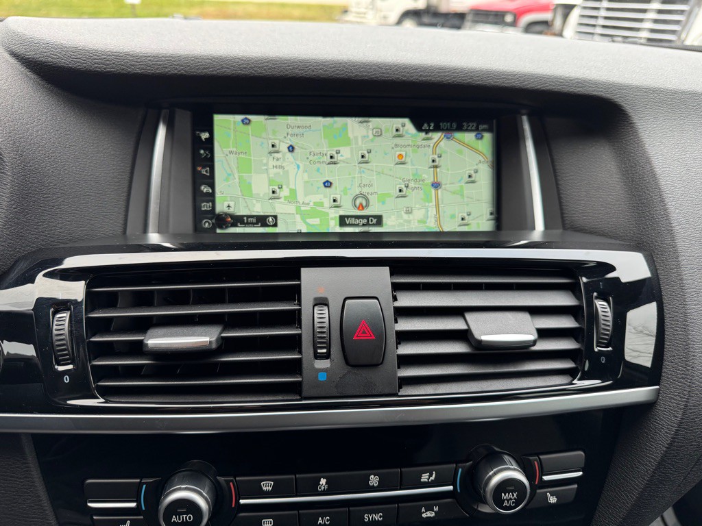 2017 BMW X3 Image 10