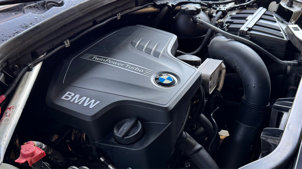 2017 BMW X3 Image 18