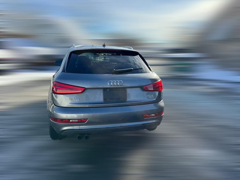 2015 Audi Q3 Image 8