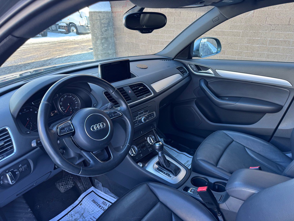 2015 Audi Q3 Image 9