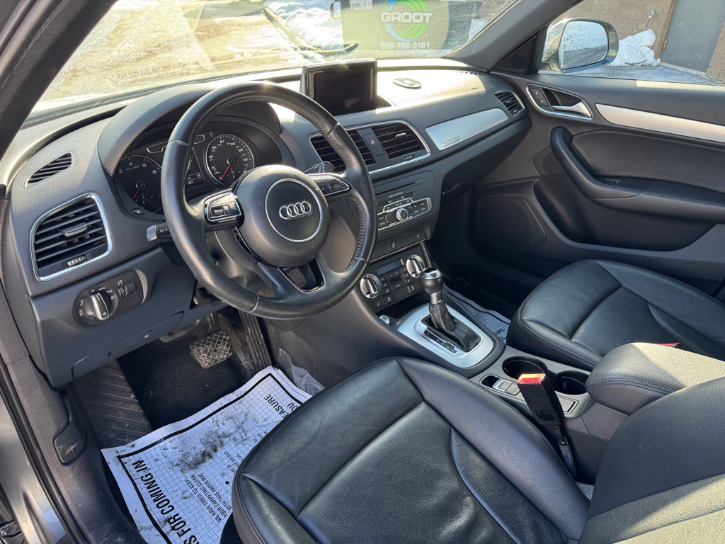 2015 Audi Q3 Image 10