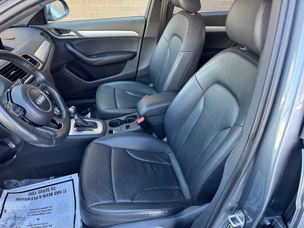 2015 Audi Q3 Image 11