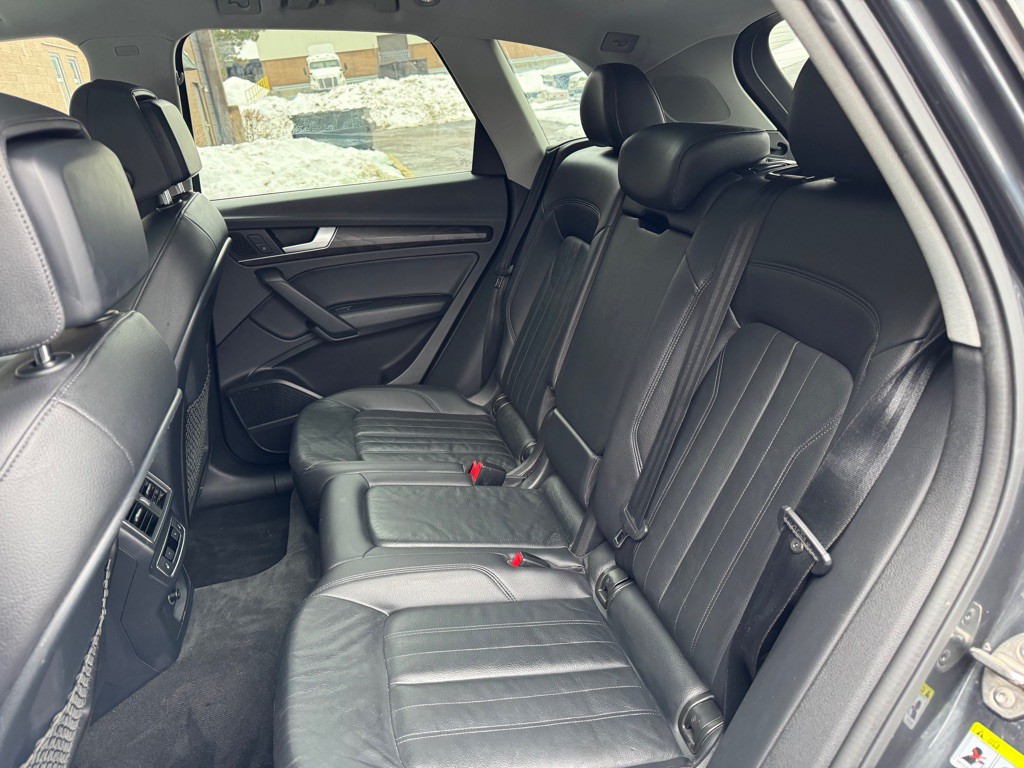 2018 Audi Q5 Image 17