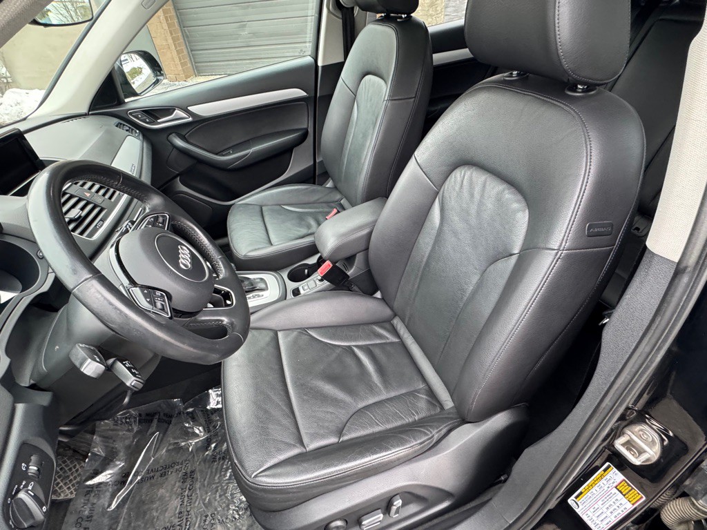 2018 Audi Q3 Image 11