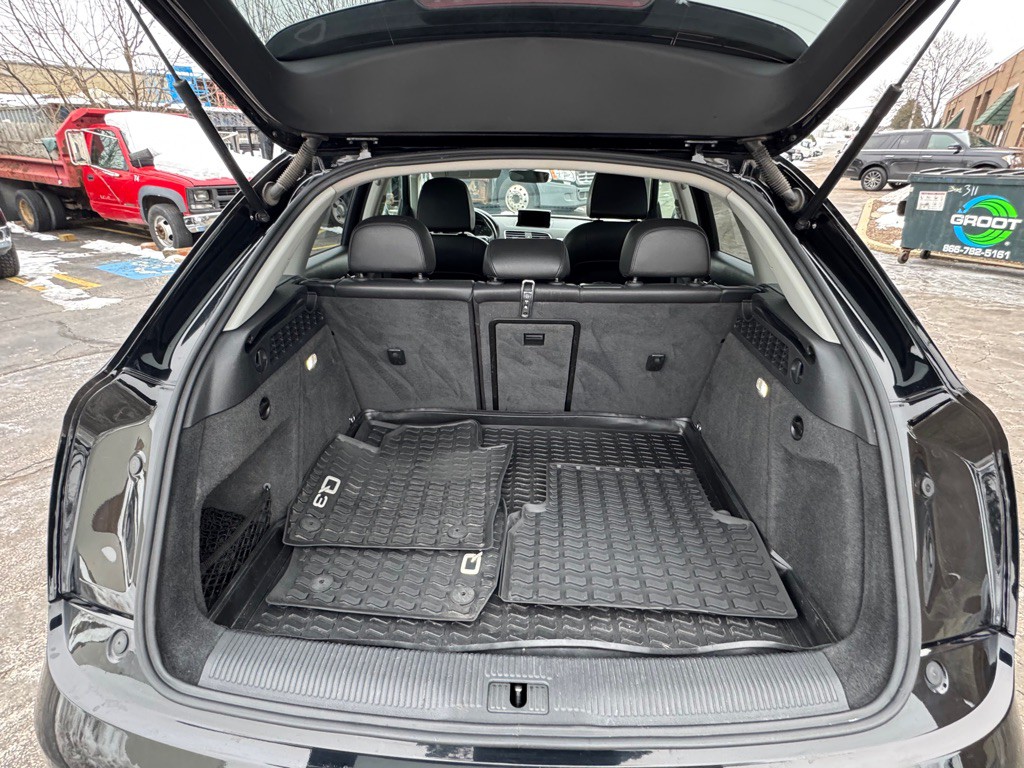 2018 Audi Q3 Image 16