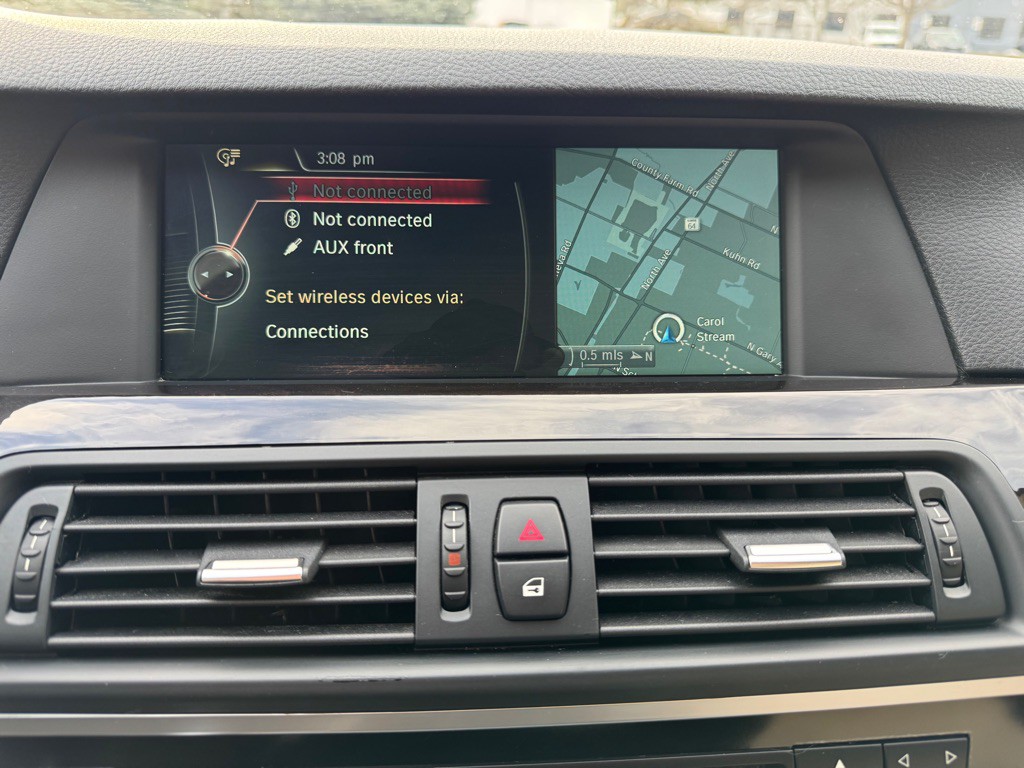 2013 BMW 5 Series Image 11