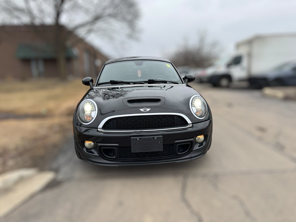 2012 MINI Cooper Image 3