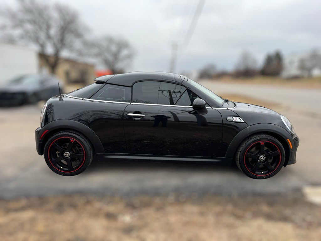 2012 MINI Cooper Image 5