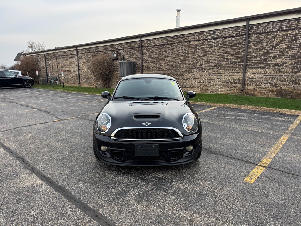 2012 MINI Cooper Image 3