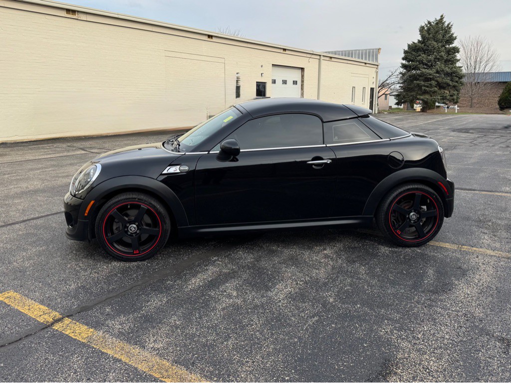 2012 MINI Cooper Image 5