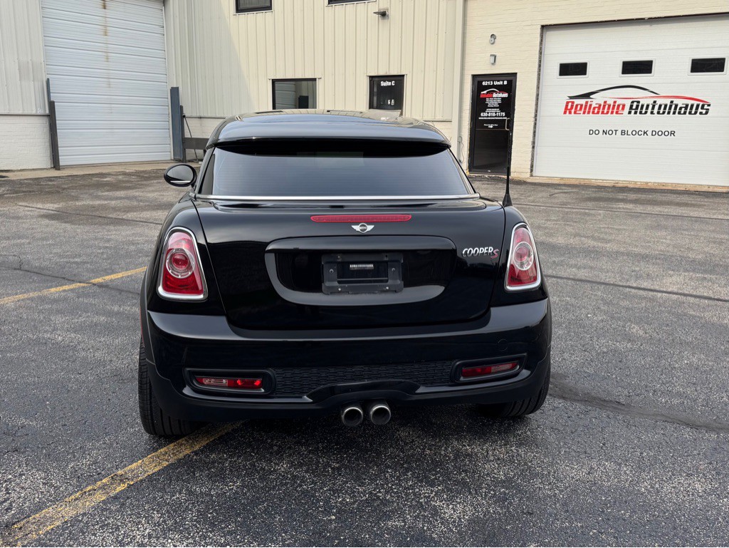 2012 MINI Cooper Image 8