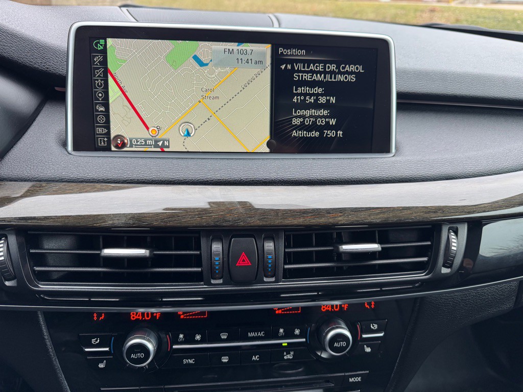 2015 BMW X5 Image 8