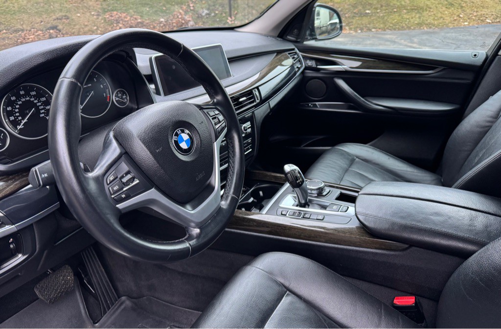 2015 BMW X5 Image 9
