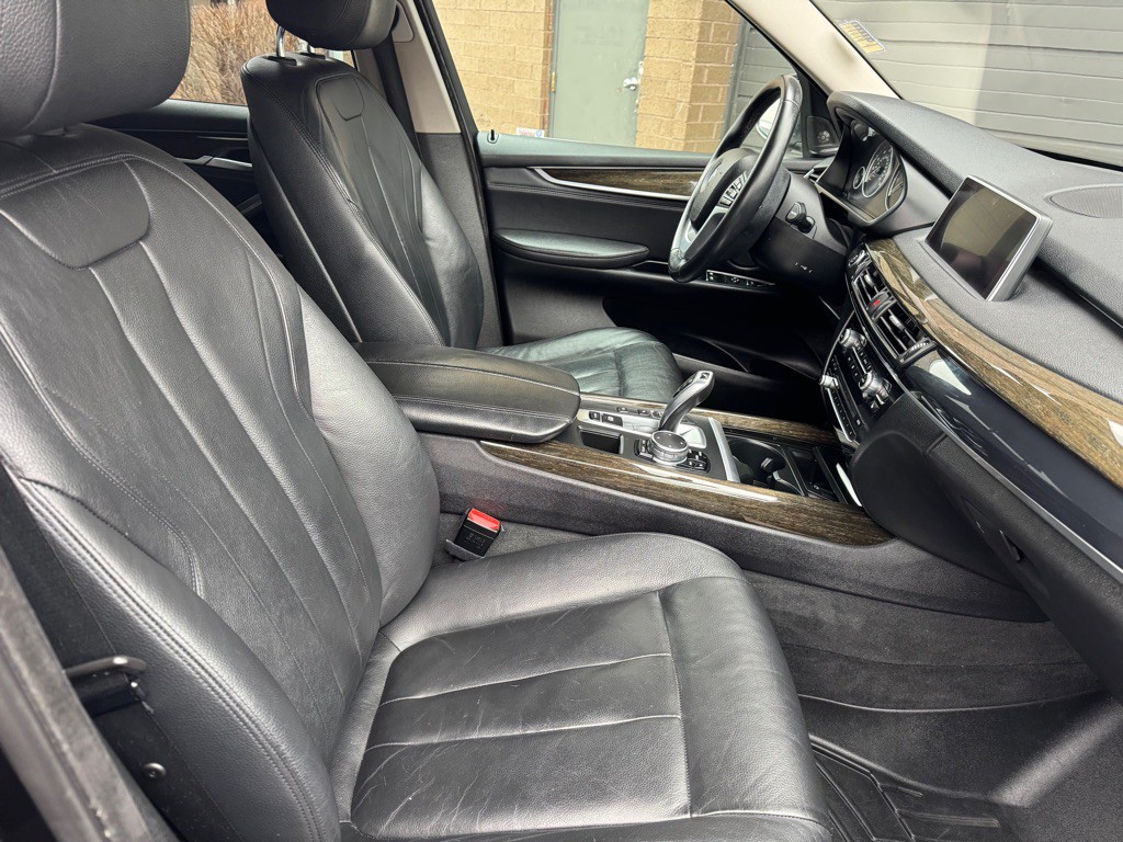 2015 BMW X5 Image 12