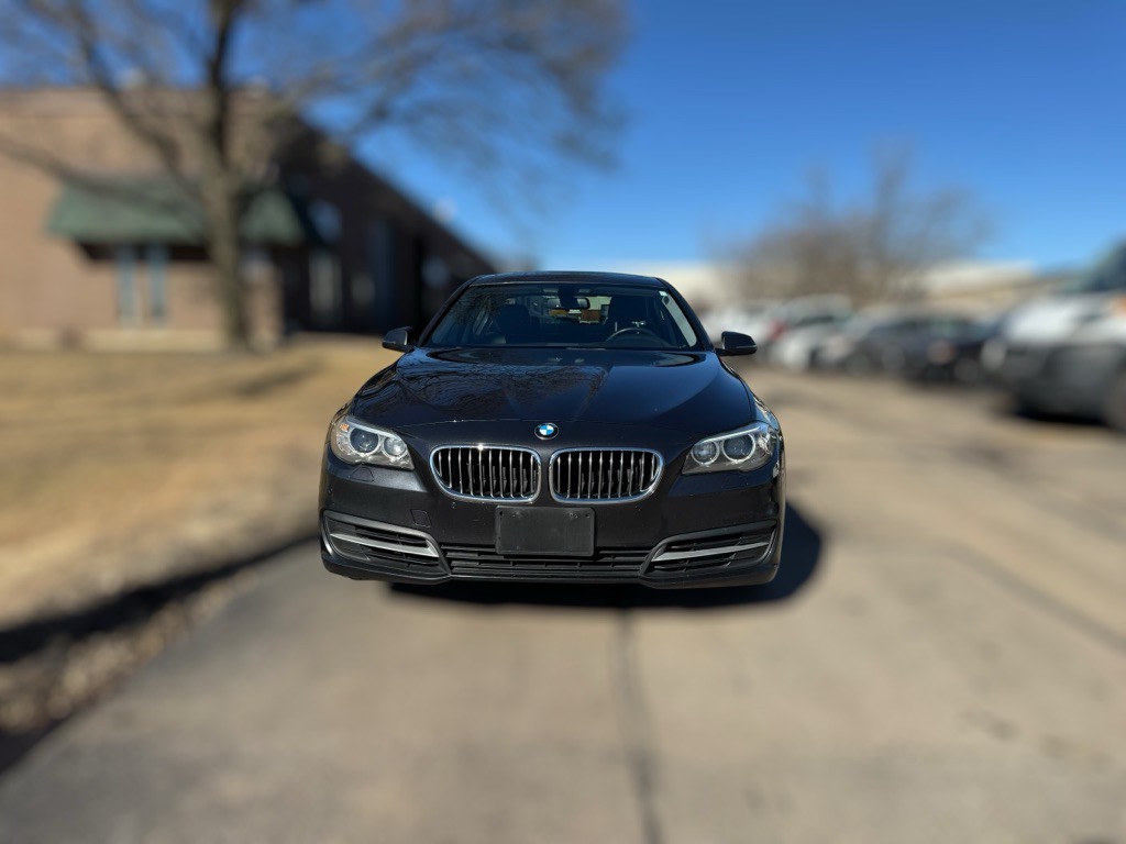 2014 BMW 5 Series Image 3
