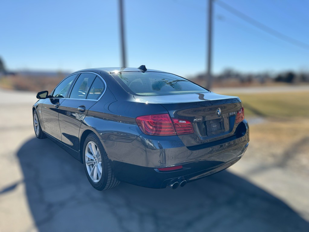 2014 BMW 5 Series Image 6