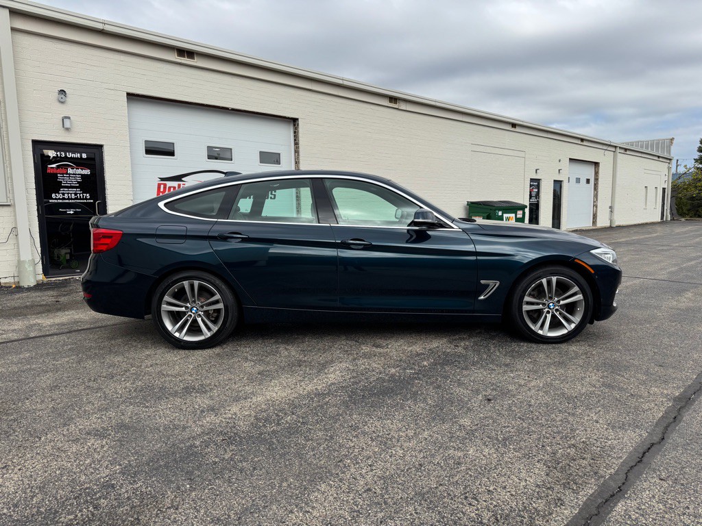 2016 BMW 3 Series Image 4