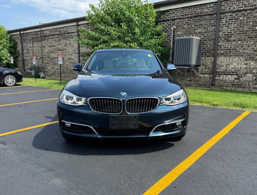2016 BMW 3 Series Image 3