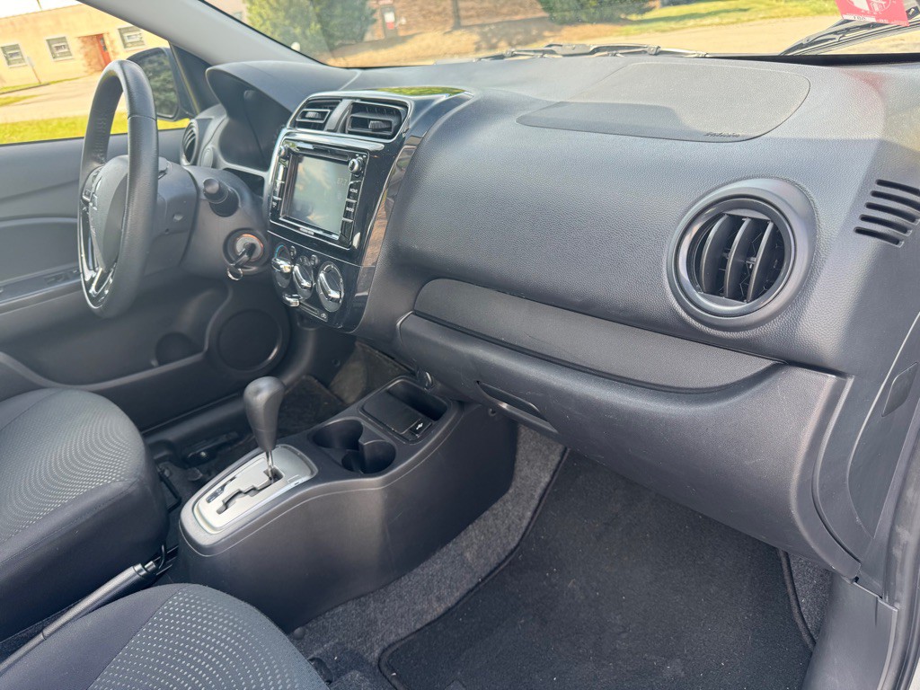 2018 Mitsubishi Mirage Image 12