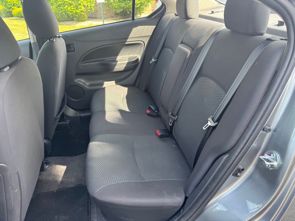 2018 Mitsubishi Mirage Image 16