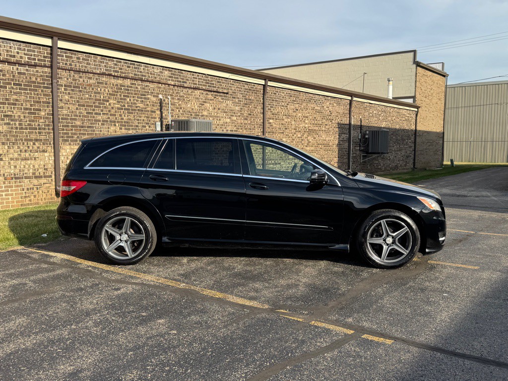 2012 Mercedes-Benz R-Class Image 6