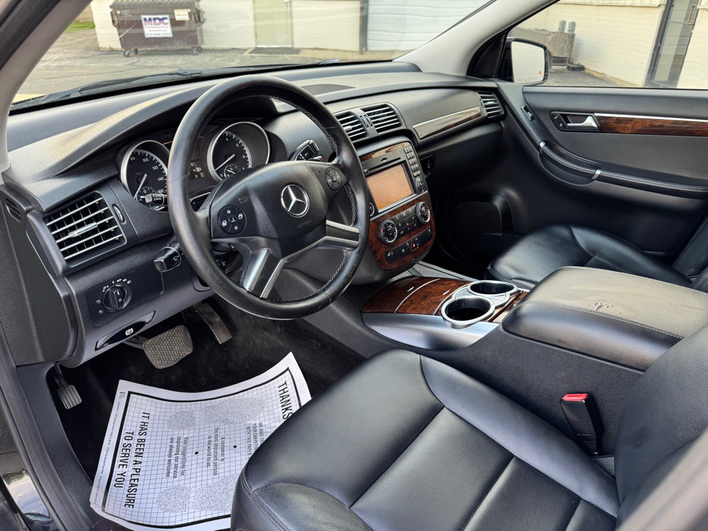 2012 Mercedes-Benz R-Class Image 11