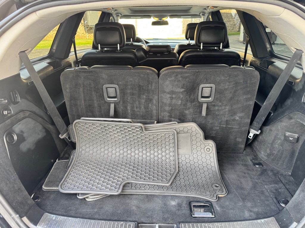 2012 Mercedes-Benz R-Class Image 19