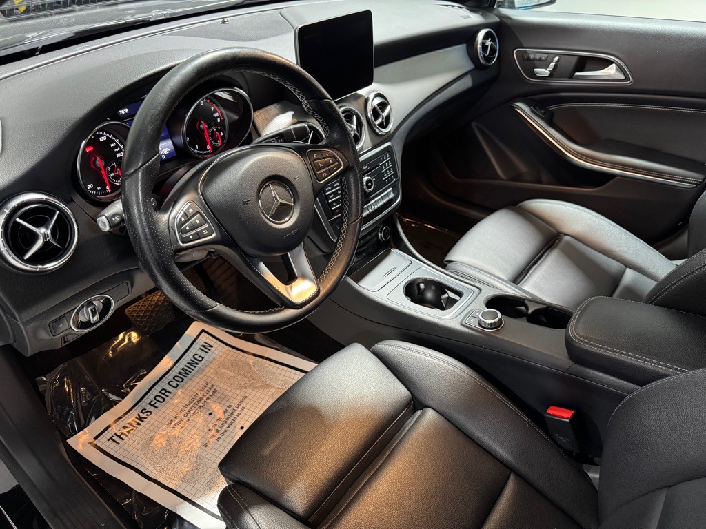 2018 Mercedes-Benz CLA-Class Image 11