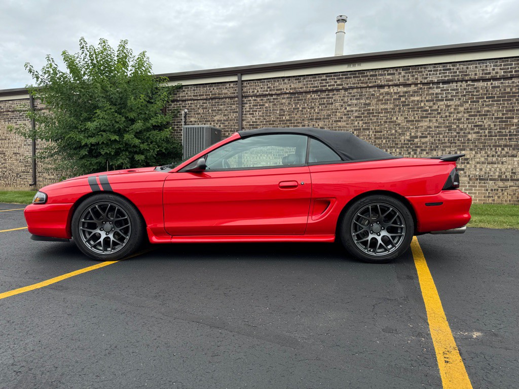 1998 Ford Mustang Image 6