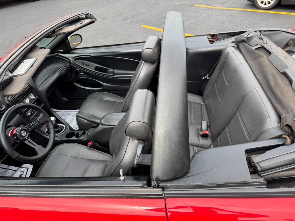 1998 Ford Mustang Image 15