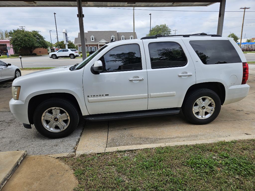 2009 Chevrolet Tahoe Image 4