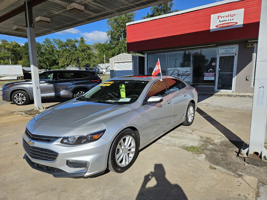 2018 Chevrolet Malibu Image 1