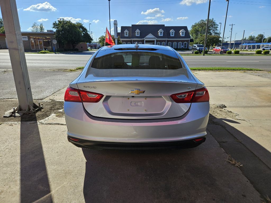 2018 Chevrolet Malibu Image 6