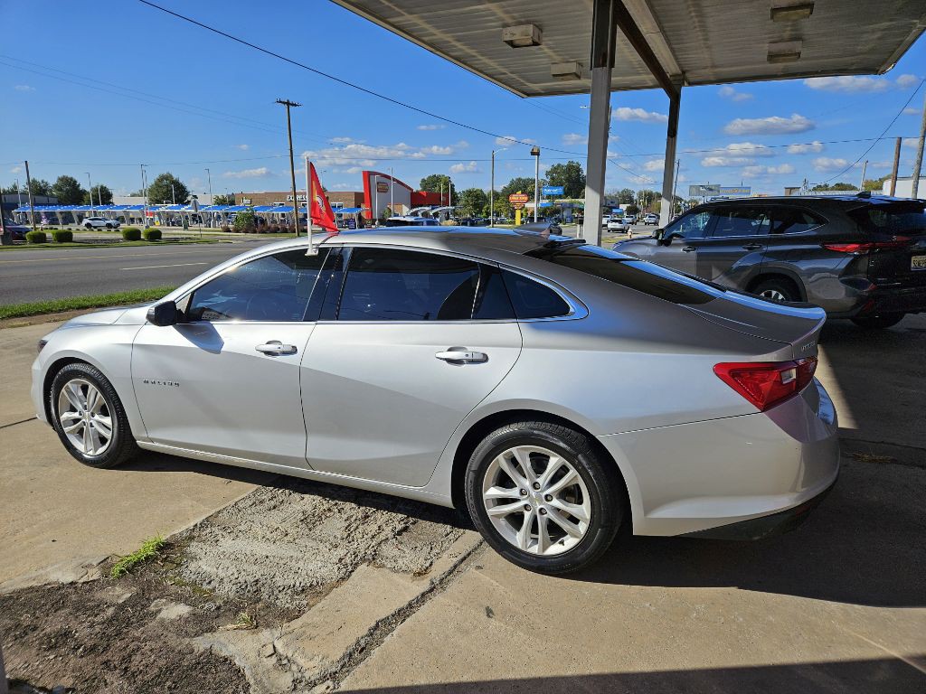2018 Chevrolet Malibu Image 8